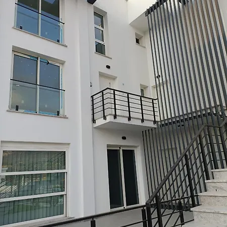 Atlantis Loft Beachfront Penthouse Access Sea And Montainview * Agios Nikolaos (Famagusta)