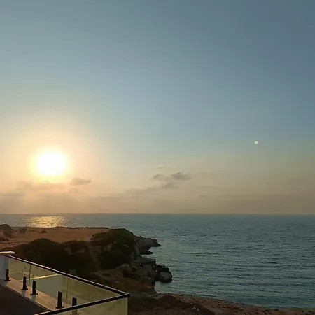 Διαμέρισμα Atlantis Loft Beachfront Penthouse Access Sea And Montainview *