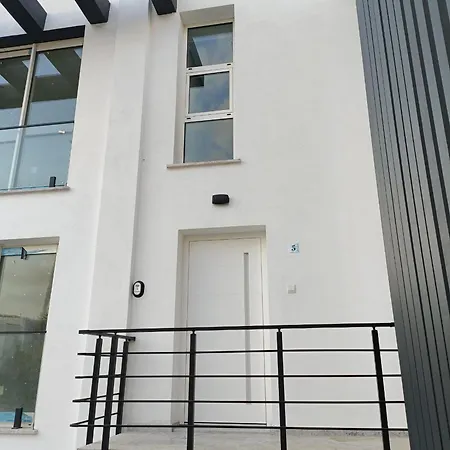 Apartament Atlantis Loft Beachfront Penthouse Access Sea And Montainview *